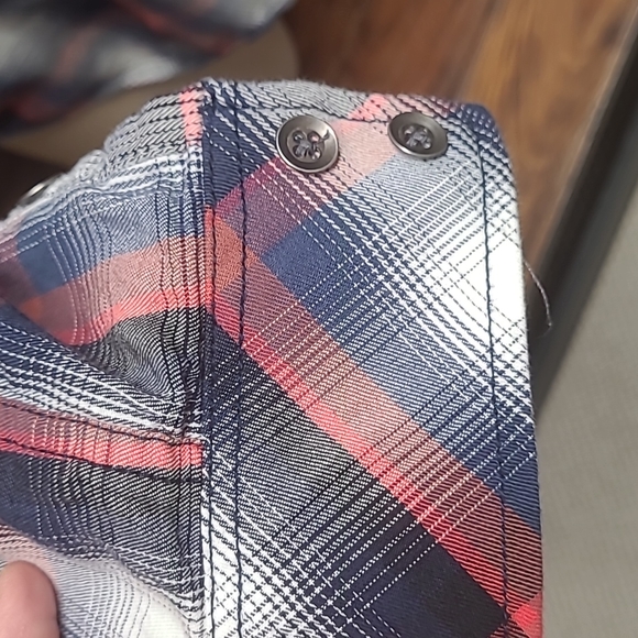 Men's Rock & Republic long sleeve button front shirt size L - Picture 3 of 5